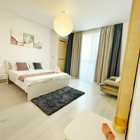Lucky Star Studio Mamaia Nord Năvodari Exterior foto